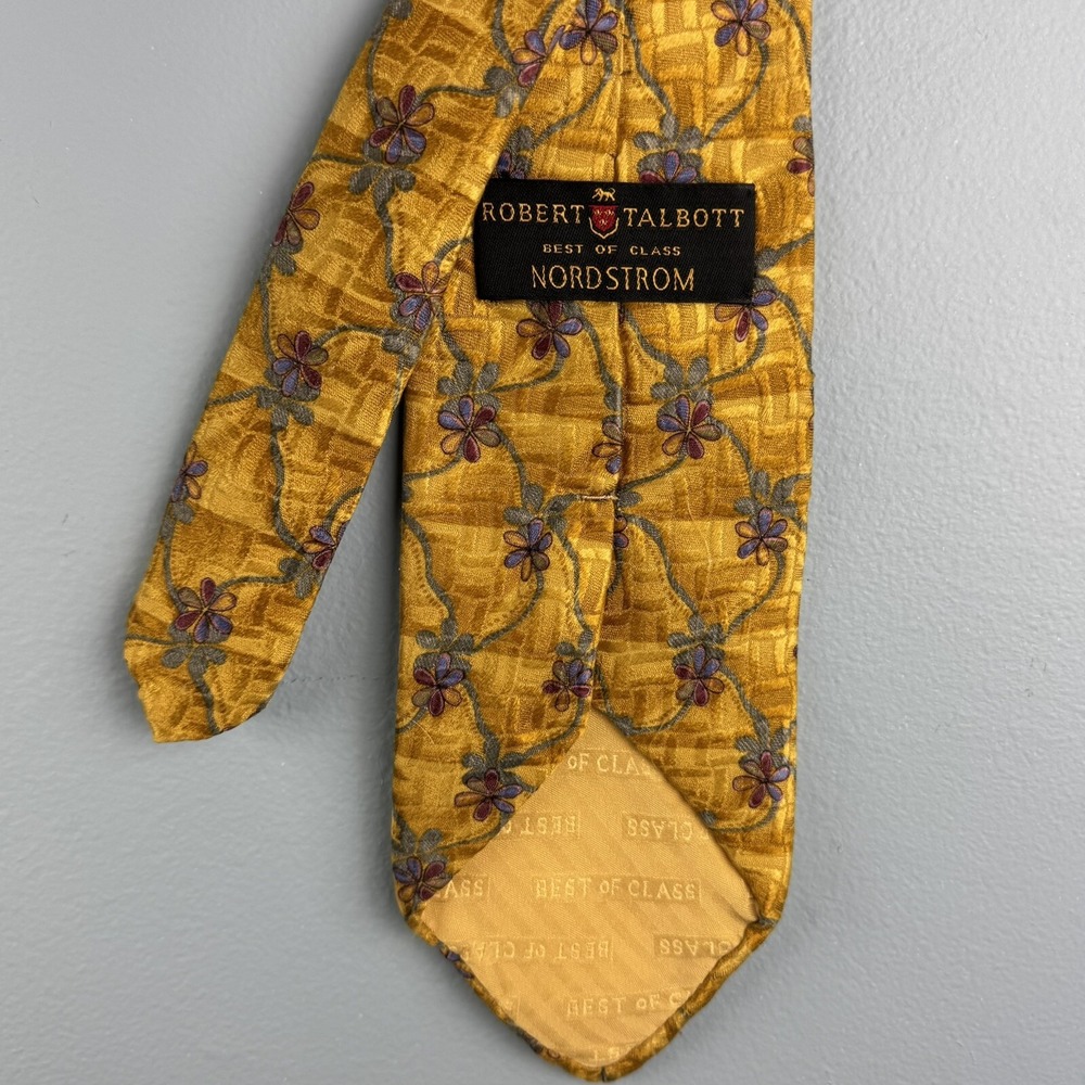 Robert Talbott Best of Class 4" Classic Necktie Gold Floral Silk Hand Sewn Tie